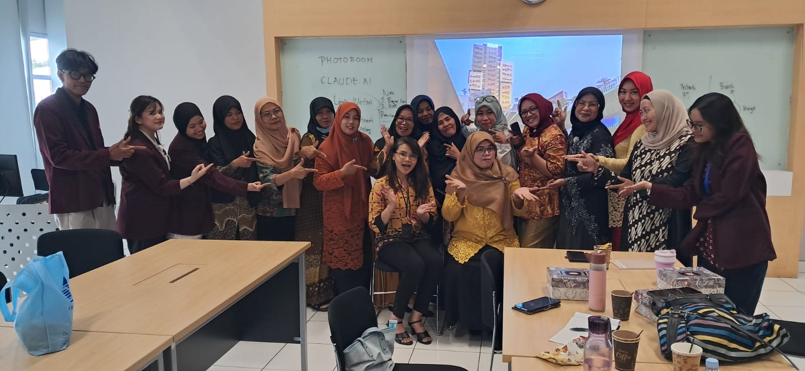 Usaha Kecil, Mimpi Besar, dan Perempuan yang Terus Bergerak